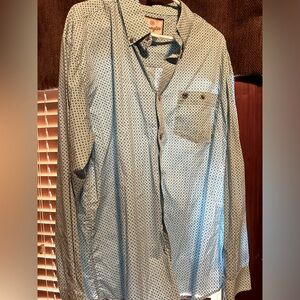 Men’s Wrangler button down shirt